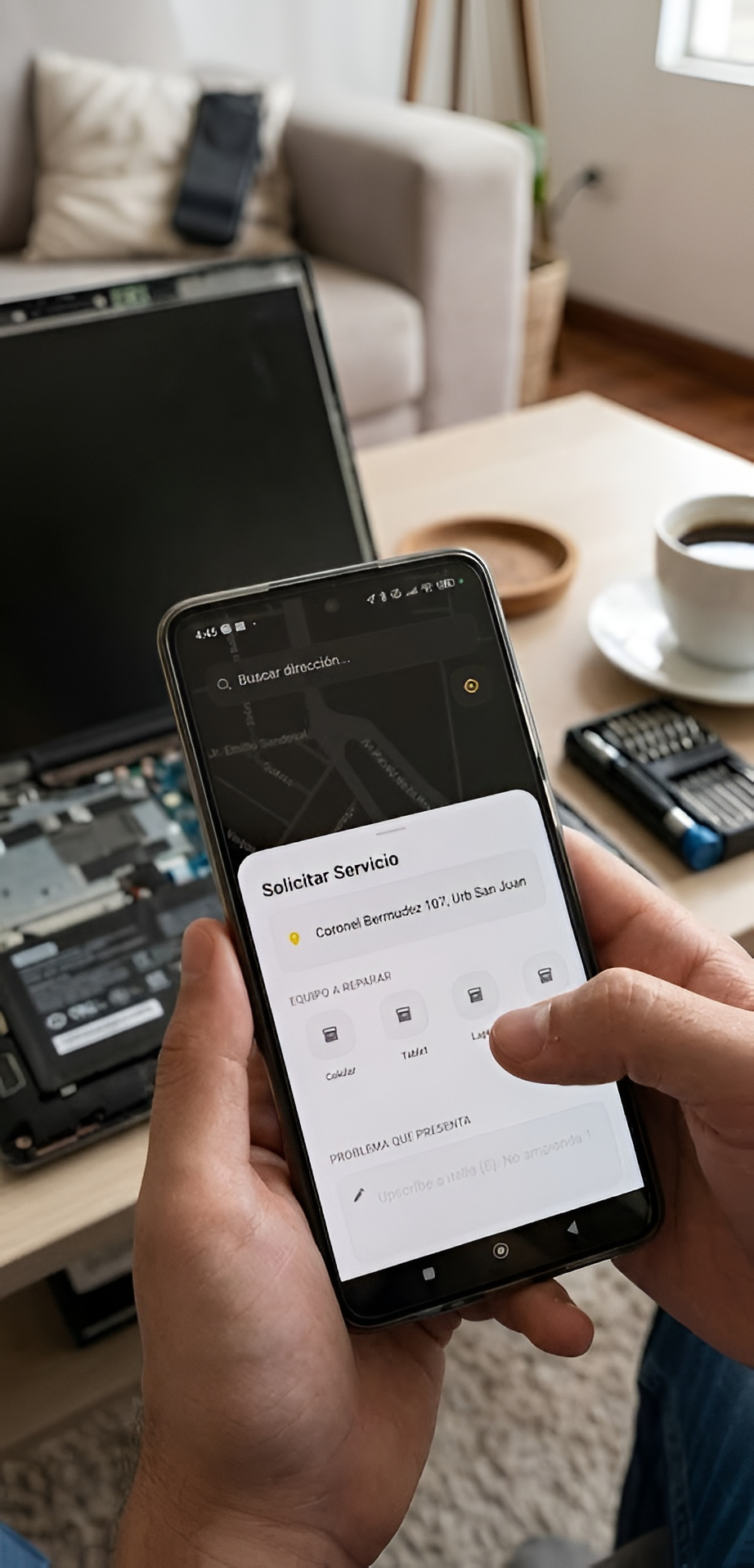 Usuario solicitando servicio técnico desde la app